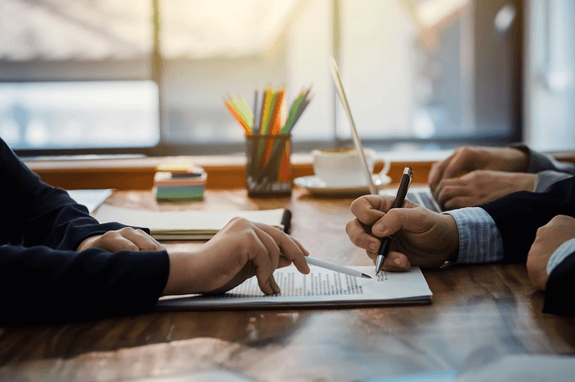 What to Look for in a Bank Account for Your Small Business