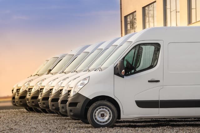 The Best Fleet Management and Fleet Tracking Software to Use in 2026